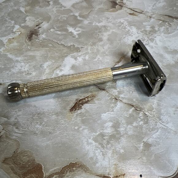 Vintage Gillette Lady Gold Star Burst Women's Safety Razor Barber Tool USA - Picture 4 of 13